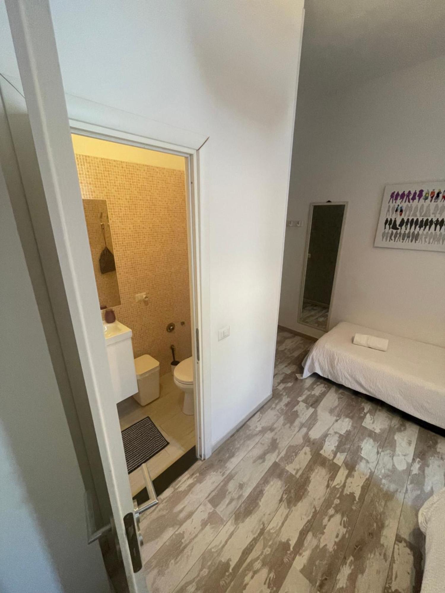 Moshi Moshi Bed and breakfast 3*